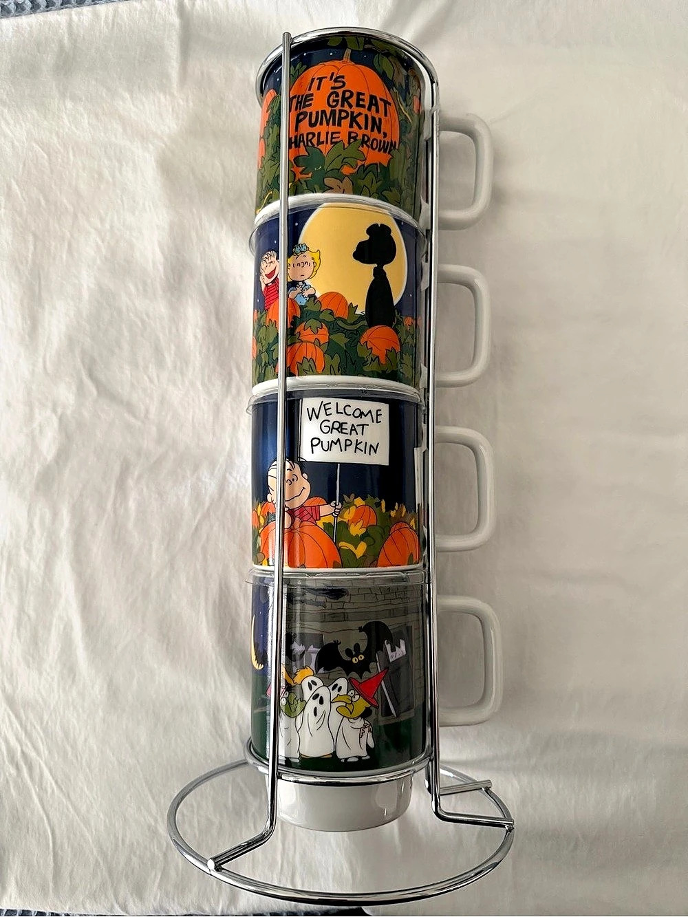 Peanuts It's the Great Pumpkin, Charlie Brown Stackable Mug Set (4) w/Metal Stan